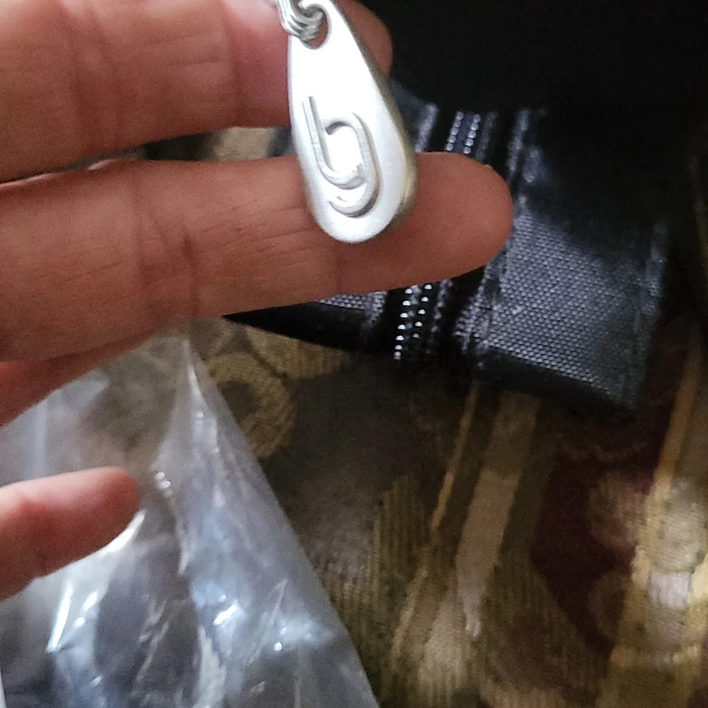 Bagellini Hp duo   rfid new tagged black silver accessories gorgeous dust cover - Picture 6 of 7